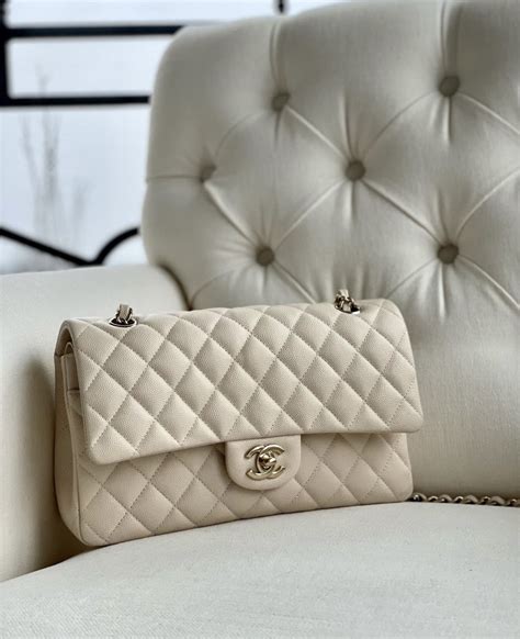 what is the dimension of medium chanel flap bag